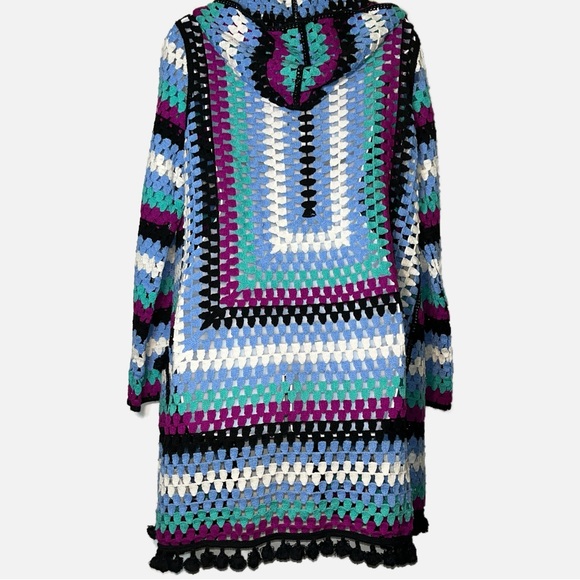 Free The Roses / Hooded Crocheted Cardigan - Picture 7 of 11